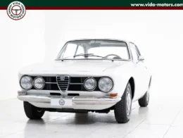 Alfa Romeo GT 1750 Veloce (1968) – First Series, Matching Numbers and Exceptional Originality